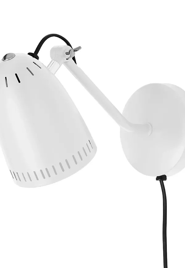 Snygg vit vägglampa 2025 från Superliving.