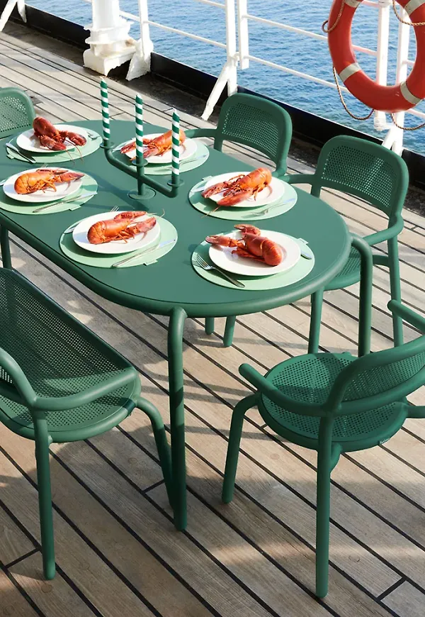 Otroligt fin utematbord 2025 från Fatboy.