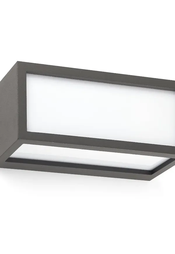 Utomhuslampa som passar perfekt till sommaren 2025!