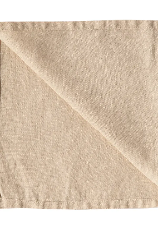 Beige Tell Me More-tygservett i supersnygg modell.