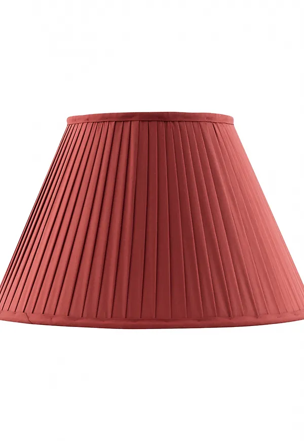 Härlig Lampa som passar bra vid många olika tillfällen.