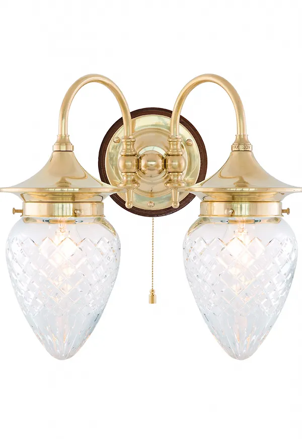 Fin Lampa som passar bra vid många olika tillfällen.