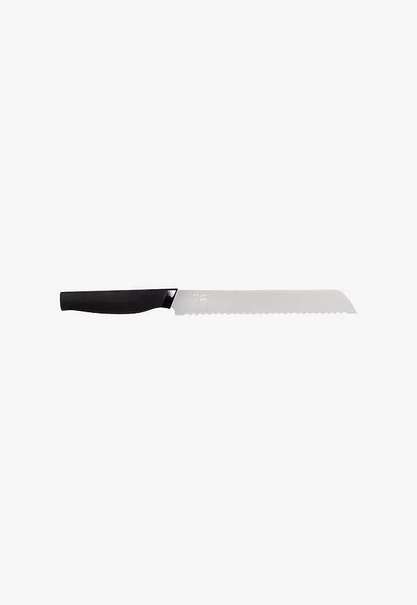 Riktigt trendig kniv i svart från Tina x Satake.