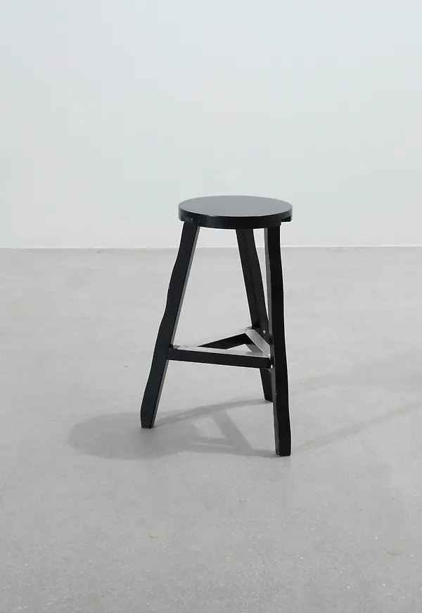 Otroligt fin ekram 2024 från Tom Dixon.