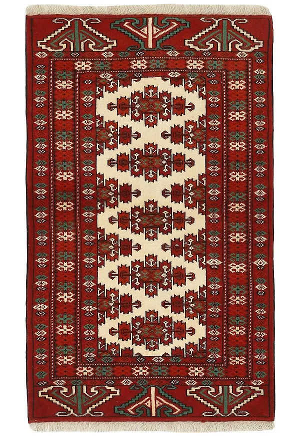 Vacker röd matta 2026 från Rezas.