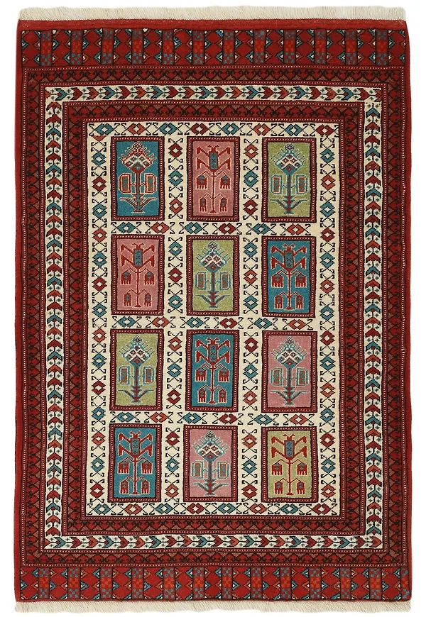 Svart ullmatta som passar perfekt till sommaren 2026!