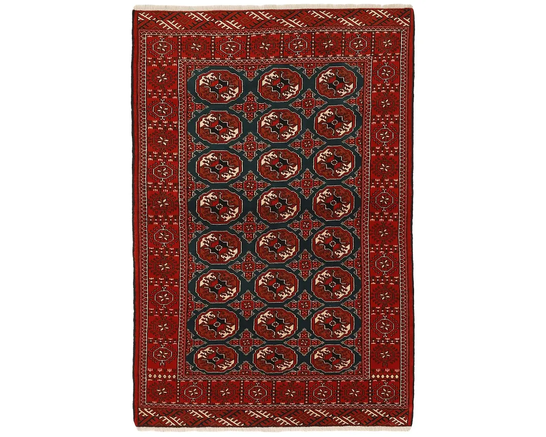 Flerfärgad ullmatta som passar perfekt till våren 2025!