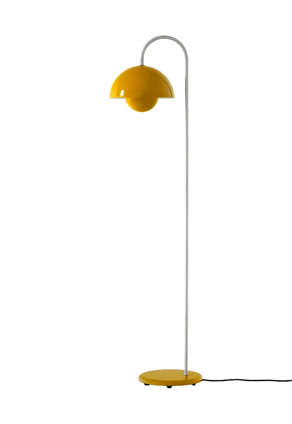 Riktigt snygg golvlampa 2026 från &Tradition.