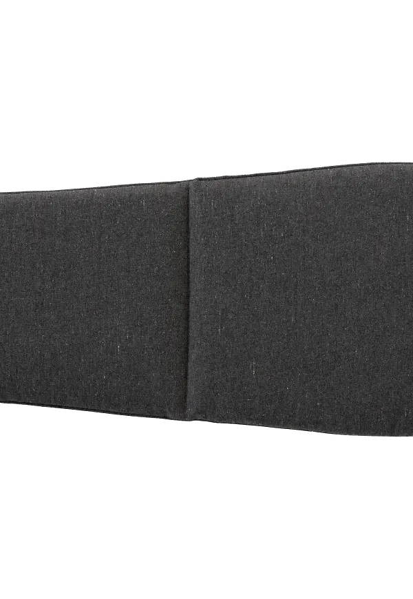 Svart &Tradition-sittdyna i stilriktig modell.