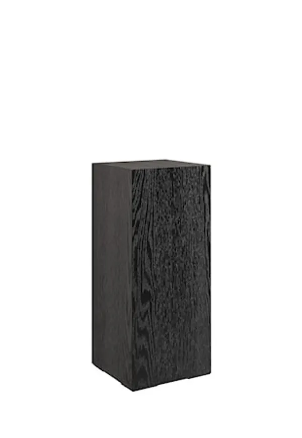 Elegant svart bord i ek 2025 från Artwood.