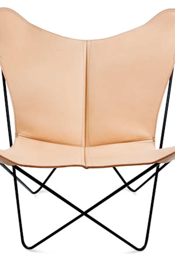 Jättesnygg fåtölj i läder från OX DENMARQ.