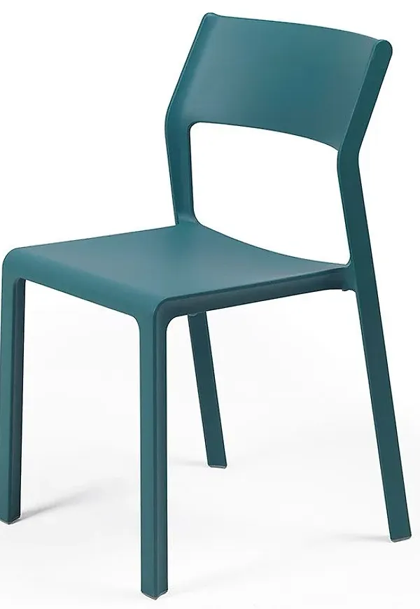 Fantastiskt fin blå stol 2025 från Brafab.