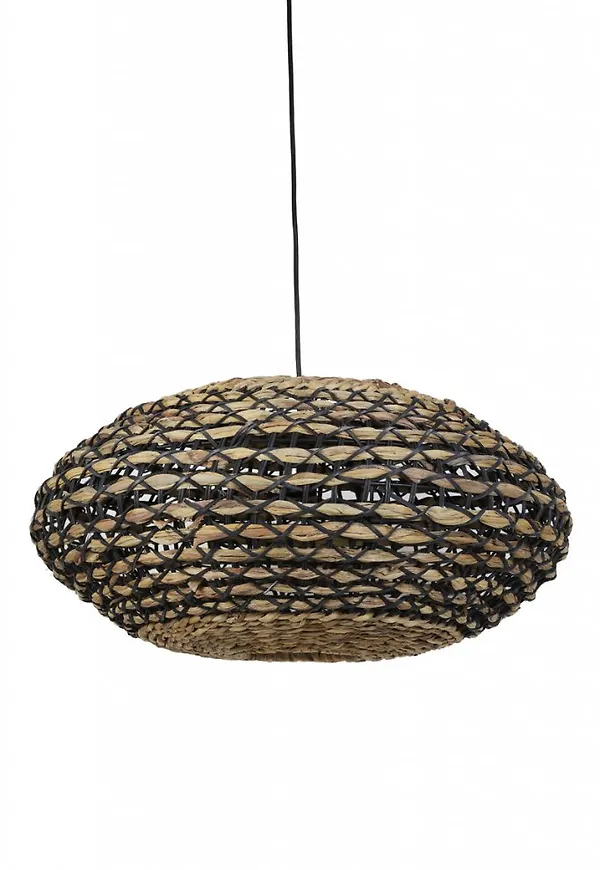 Ikonisk taklampa 2025 från Light & Living.