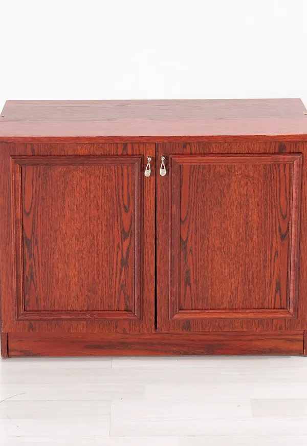 Jättesnygg Bänk som passar bra vid många olika tillfällen.