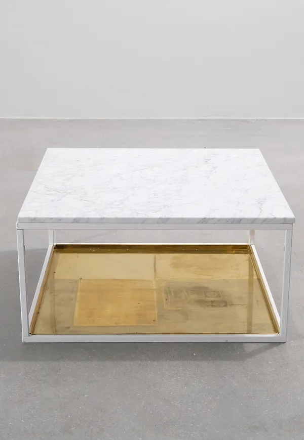 Komfortabel bord som passar bra vid många olika tillfällen.