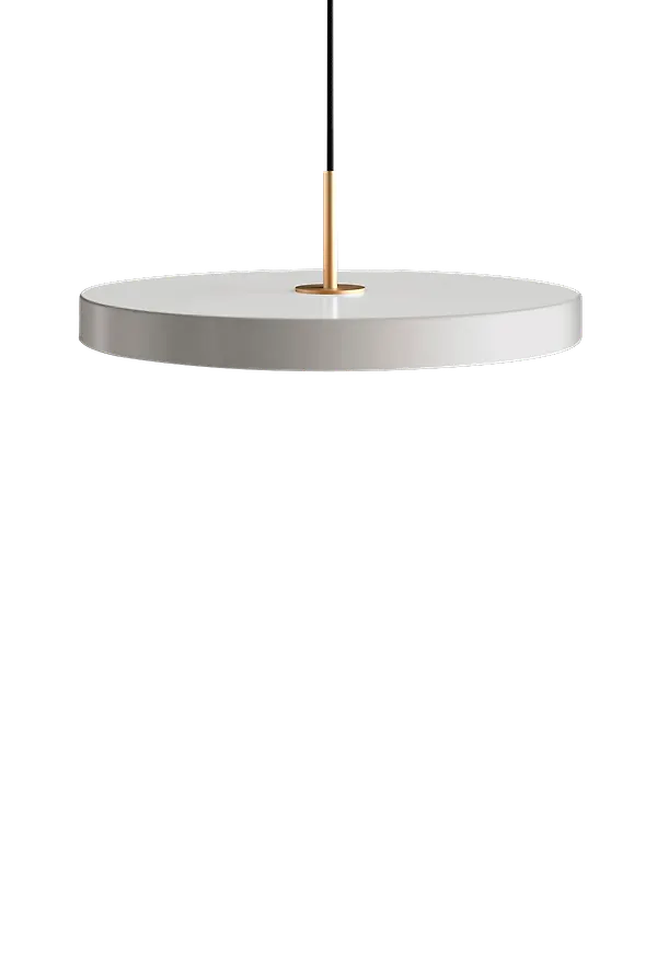 UMAGE taklampa som passar perfekt till sommaren 2025!