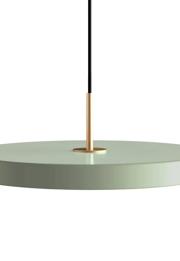 Härlig taklampa 2025 från UMAGE.