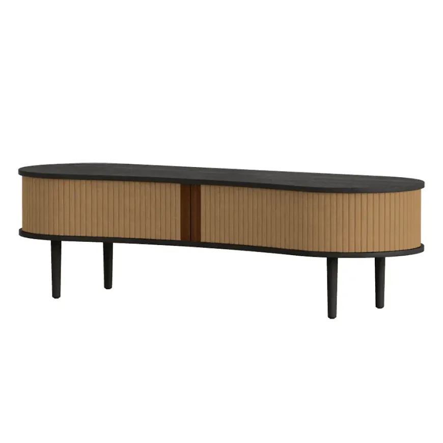 Vacker umage möbel i svart färg gjord i ek.