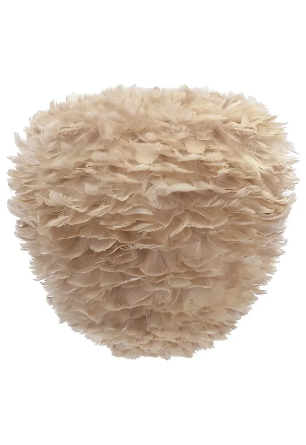 Jättefin möbel i ljusbrunt från UMAGE.