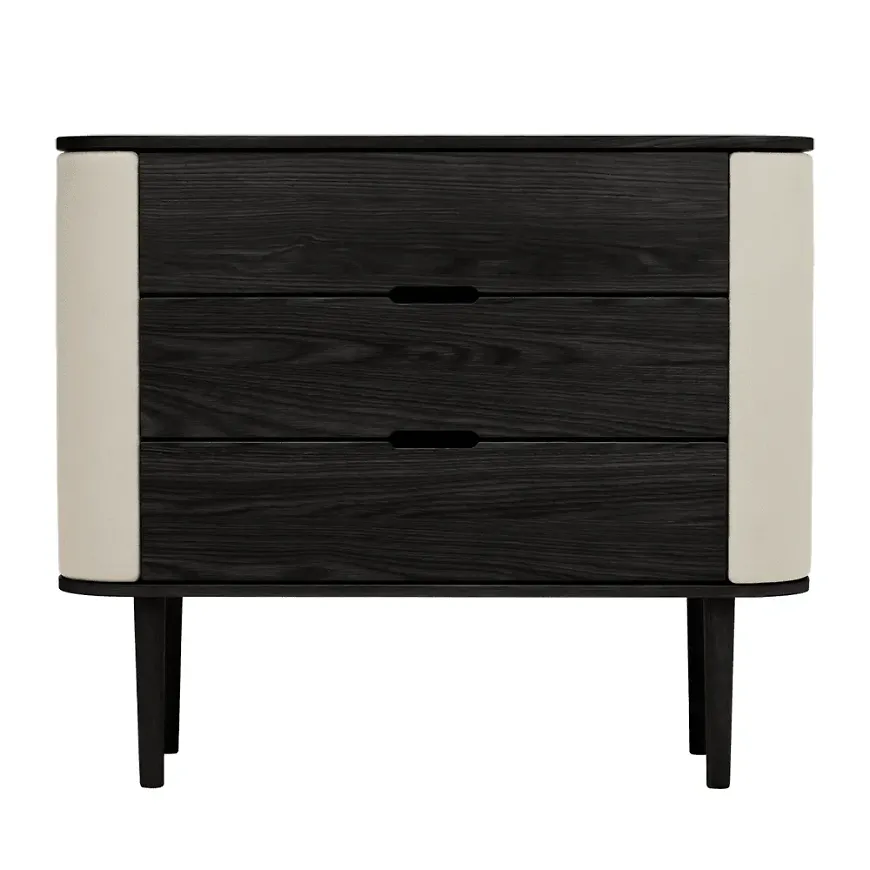 Smickrande byrå i ek från UMAGE.