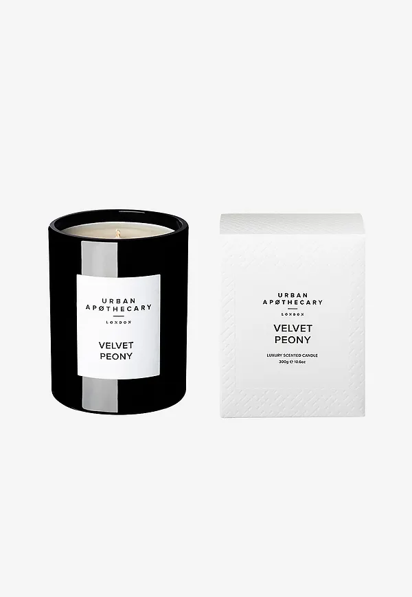 Fin stearinljus i vitt från Urban Apøthecary.