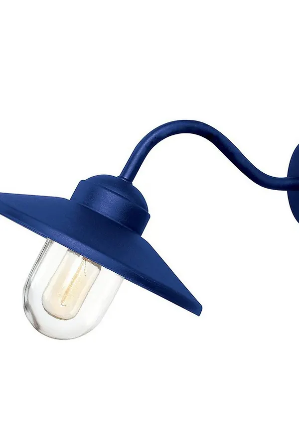 Elegant Lampa som passar bra vid många olika tillfällen.