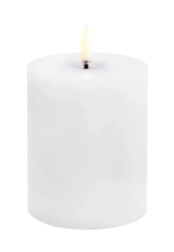 Vit Uyuni Lighting-blockljus i otroligt snygg modell.