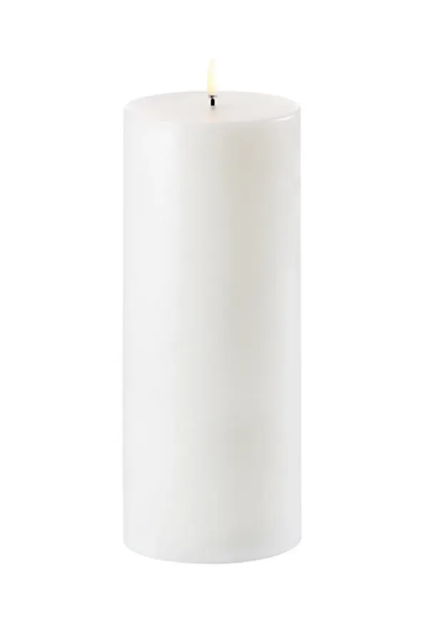 Fantastiskt fin blockljus i vitt från Uyuni Lighting.