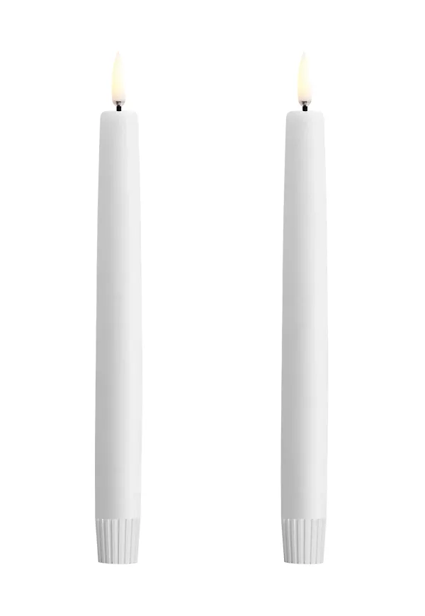 Modern kronljus 2026 från Uyuni Lighting.