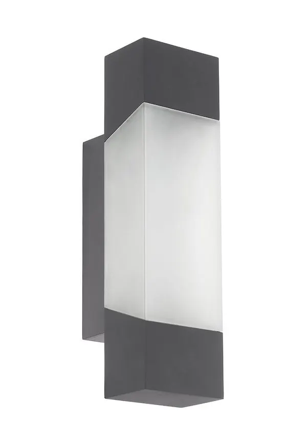 Superfin Lampa som passar bra vid många olika tillfällen.