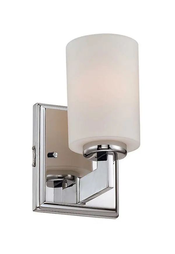 Klassisk Lampa som passar bra vid många olika tillfällen.
