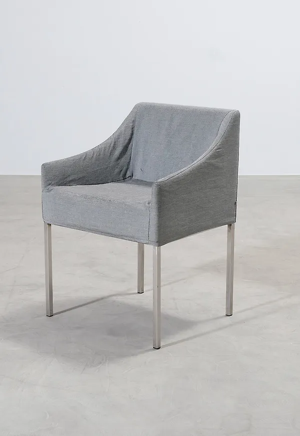 Modern stol 2025 från Valanti.