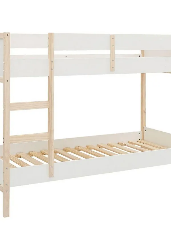Vit Loft24-juniorsäng i riktigt fin modell.