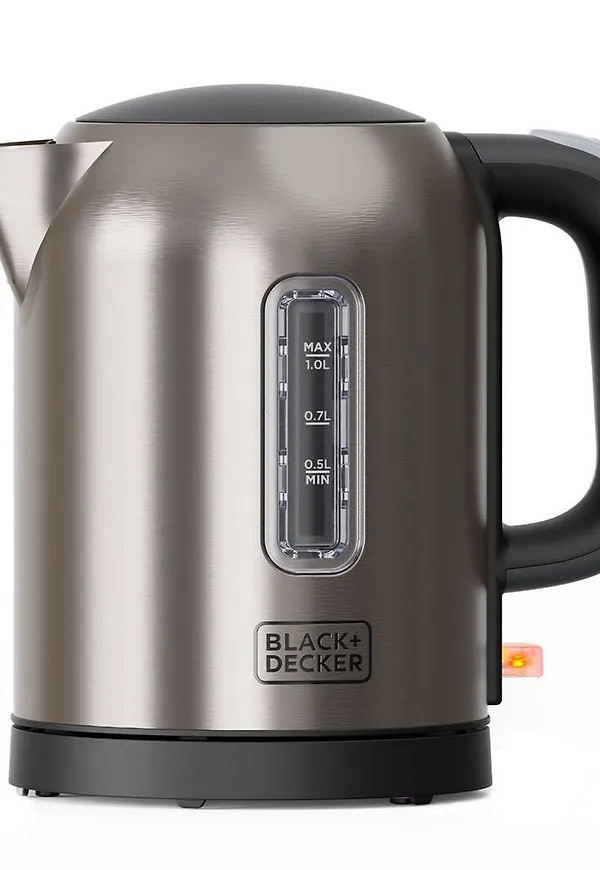 Silver Black+Decker-vattenkokare i stilren modell.