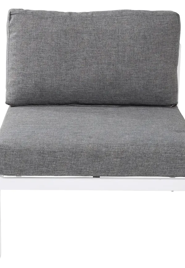 Otroligt snygg aluminiumsoffa 2025 från Venture Design.