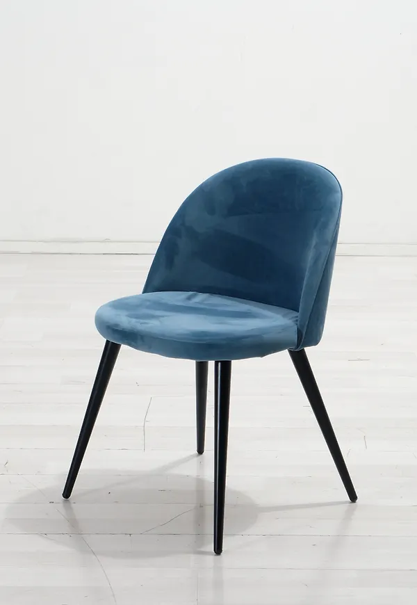 Riktigt fin matstol 2025 från Venture Design.