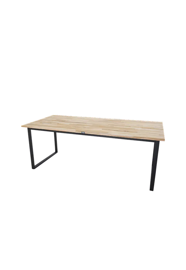 Ikonisk möbel i teak från Venture Home.