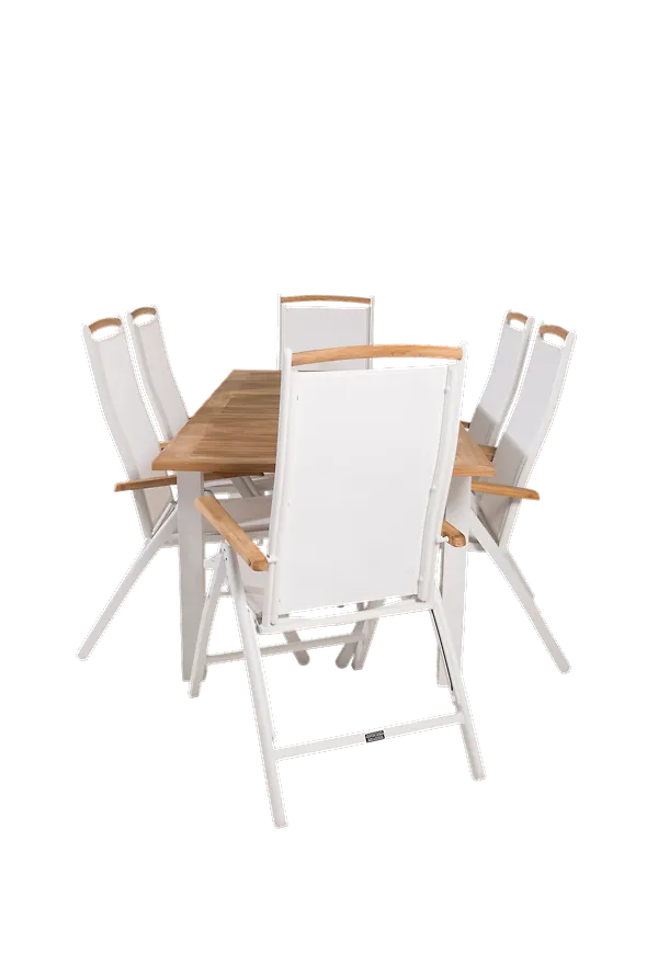 Klassisk matbord 2025 från Venture Home.