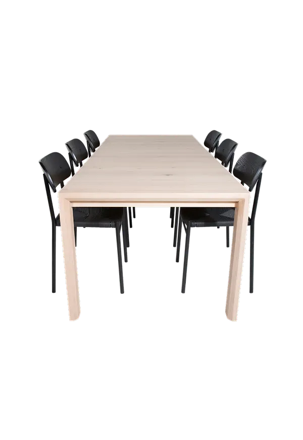 Jättesnygg Stol som passar bra vid många olika tillfällen.