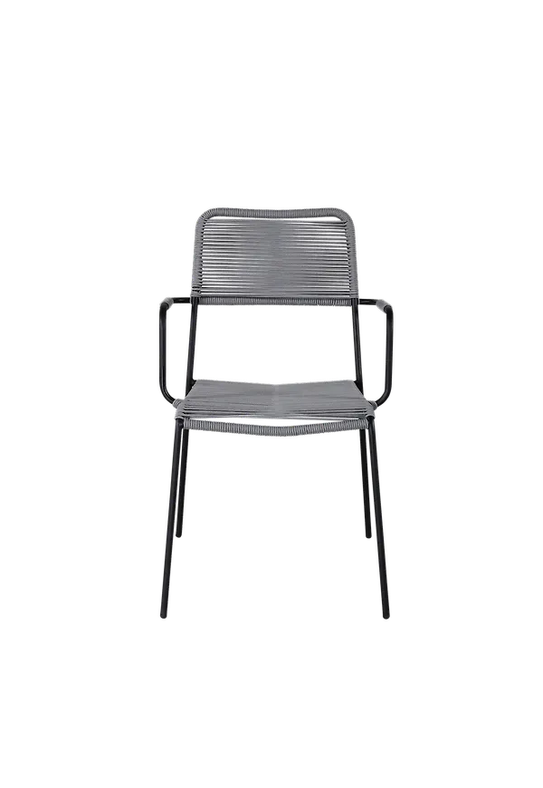 Riktigt trendig Stol som passar bra vid många olika tillfällen.