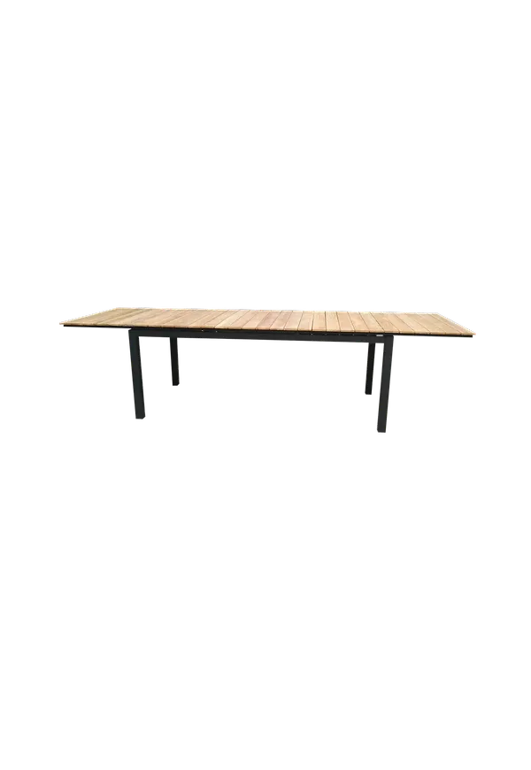 Härlig teakmatbord 2025 från Venture Home.