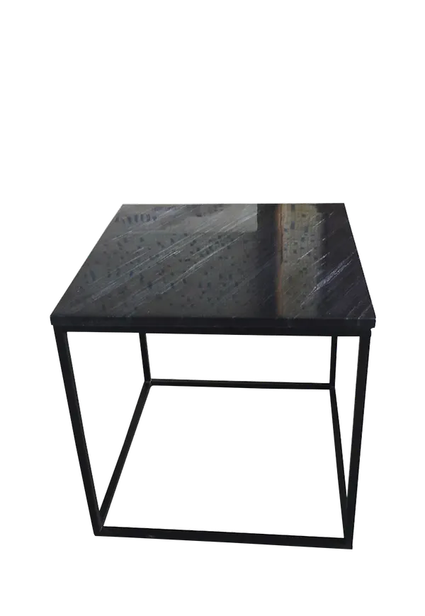 Cool bord 2025 från Venture Home.