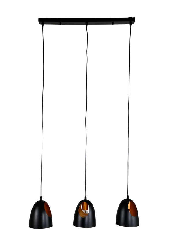 Skön lampa i järn från Venture Home.