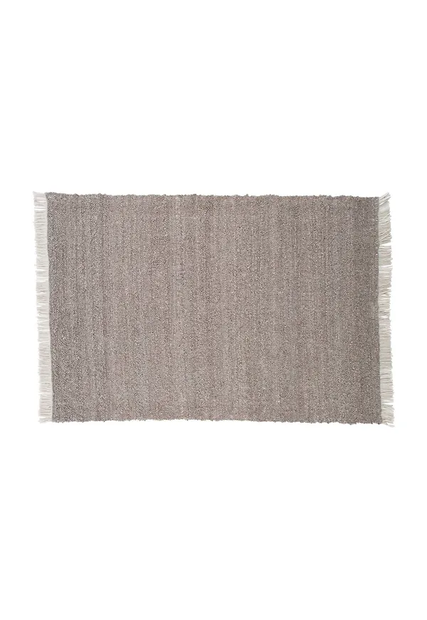 Jättesnygg brun matta i ull från Venture Home.