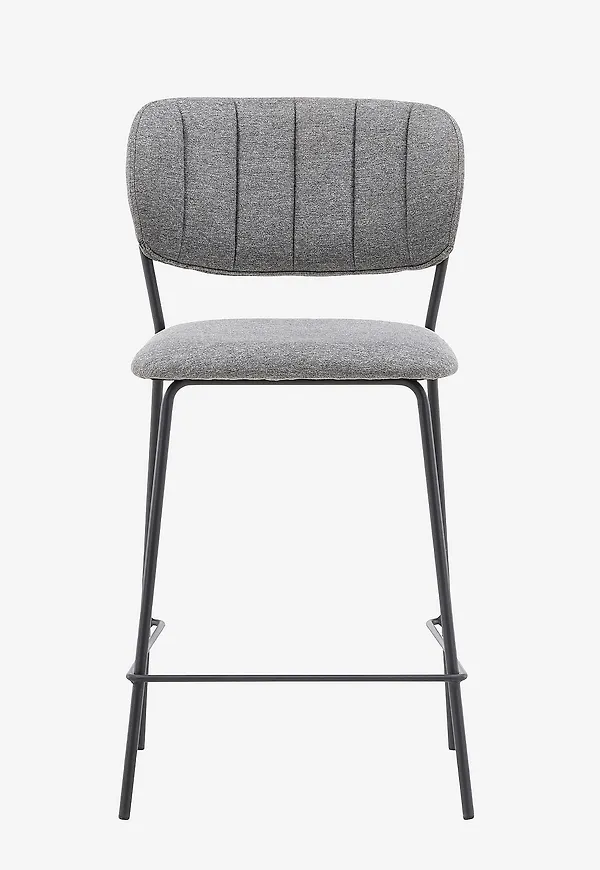 Stol som passar perfekt till sommaren 2025!