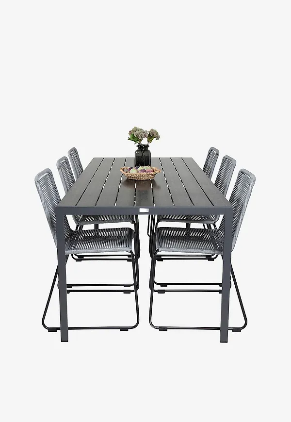 Cool bord som passar bra vid många olika tillfällen.