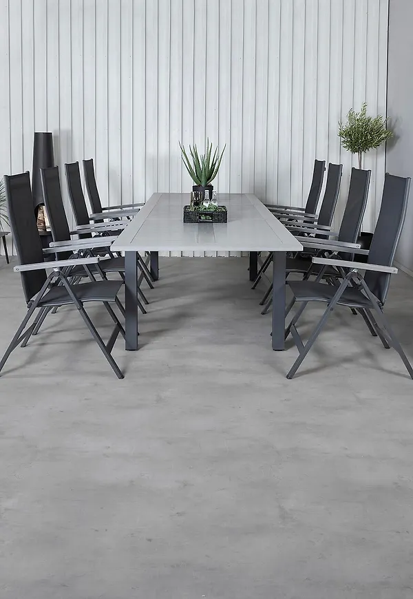 Skön grå stol 2025 från Venture Home.