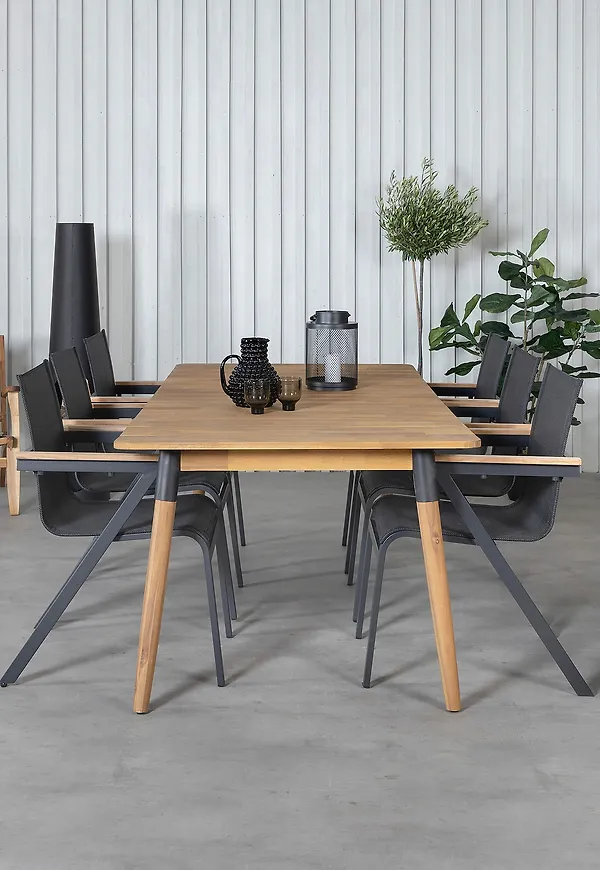 Brun Venture Home-aluminiumstol i vacker modell.