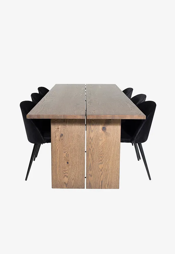 Härlig matstol 2025 från Venture Home.