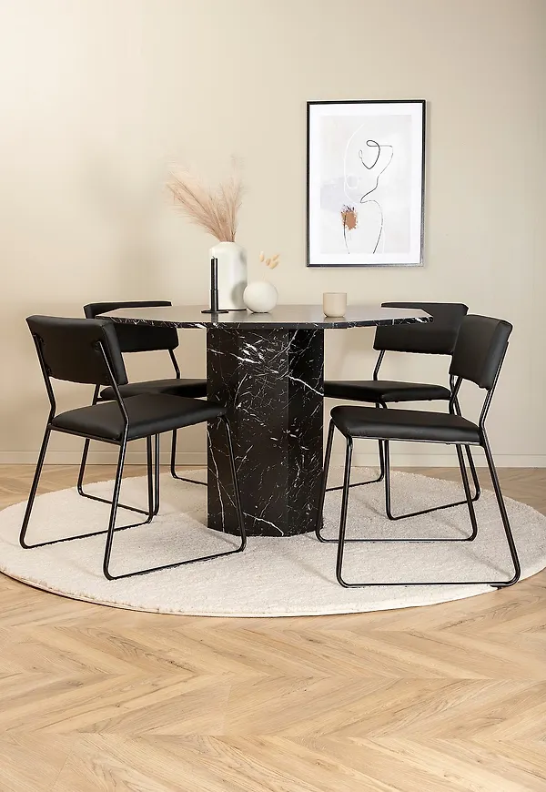 Supersnygg svart järnbord 2025 från Venture Home.